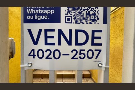 Casa à venda com 300m², 3 quartos e 7 vagas Casa à venda com 300m², 3 quartos e 7 vagasMASH-263