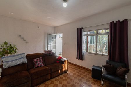 Casa à venda com 310m², 4 quartos e 4 vagas Casa à venda com 310m², 4 quartos e 4 vagasCasa 1 - Sala