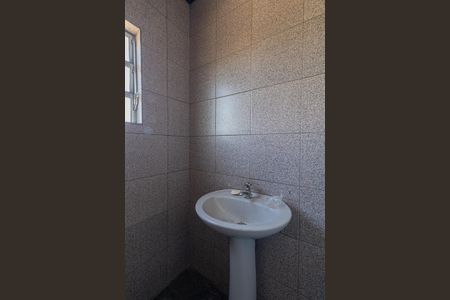 Casa à venda com 310m², 4 quartos e 4 vagas Casa à venda com 310m², 4 quartos e 4 vagasBanheiro