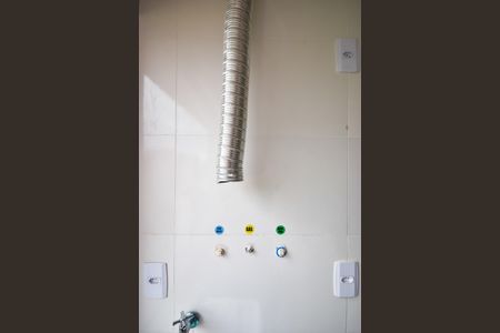 Apartamento à venda com 65m², 2 quartos e 1 vagaÁrea de Serviço