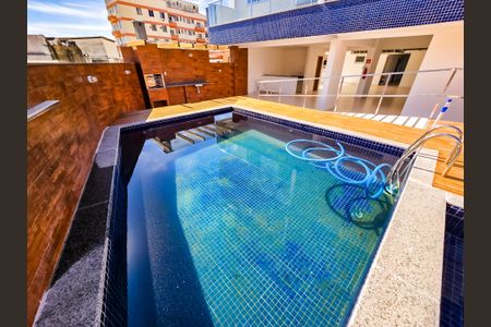 Apartamento à venda com 65m², 2 quartos e 1 vagaÁrea comum 