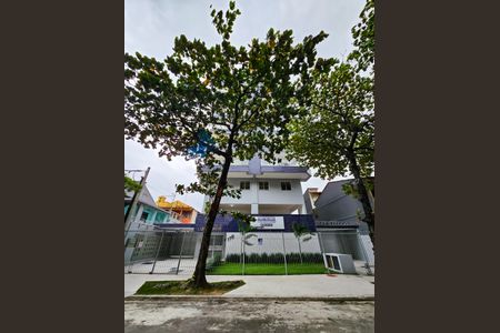 Apartamento à venda com 65m², 2 quartos e 1 vagaFachada