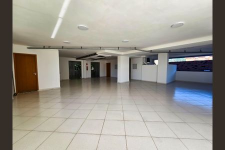 Apartamento à venda com 65m², 2 quartos e 1 vagaÁrea comum 