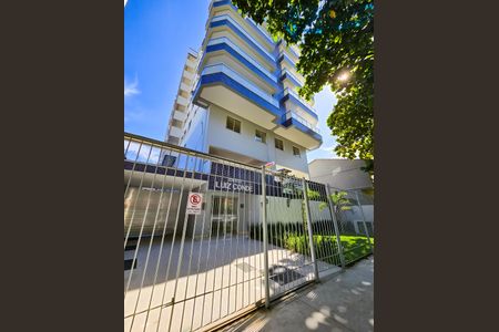 Apartamento à venda com 65m², 2 quartos e 1 vagaFachada