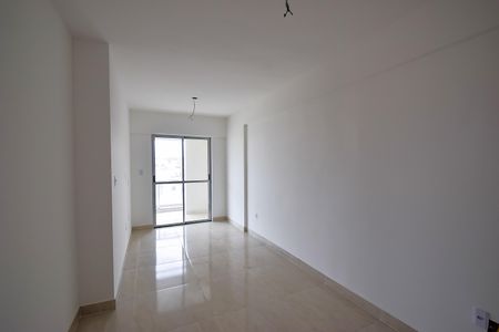 Apartamento à venda com 65m², 2 quartos e 1 vagaSala