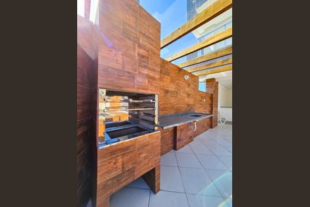 Apartamento à venda com 65m², 2 quartos e 1 vagaÁrea comum - Churrasqueira