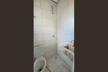 Apartamento à venda com 78m², 2 quartos e 1 vaga Apartamento à venda com 78m², 2 quartos e 1 vagaBanheiro da Suíte