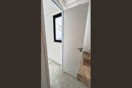 Apartamento à venda com 78m², 2 quartos e 1 vaga Apartamento à venda com 78m², 2 quartos e 1 vagaBanheiro de Serviço