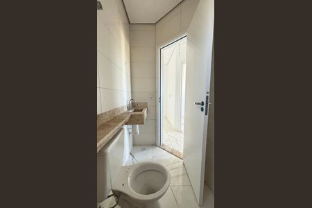 Apartamento à venda com 78m², 2 quartos e 1 vaga Apartamento à venda com 78m², 2 quartos e 1 vagaBanheiro Social