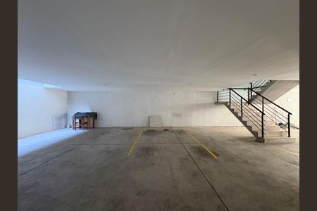 Apartamento à venda com 90m², 2 quartos e 1 vaga Apartamento à venda com 90m², 2 quartos e 1 vagaGaragem