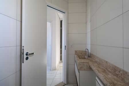 Apartamento à venda com 90m², 2 quartos e 1 vagaBanheiro Social