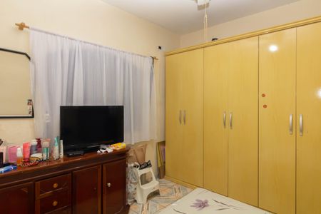 Casa à venda com 120m², 3 quartos e 2 vagasQuarto 2