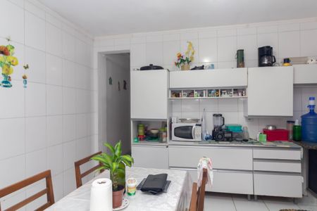 Casa à venda com 120m², 3 quartos e 2 vagasCozinha