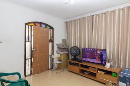 Casa à venda com 120m², 3 quartos e 2 vagasSala