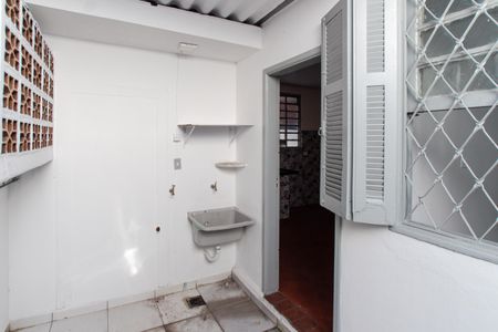 Casa à venda com 70m², 2 quartos e 1 vagaÁrea de Serviço