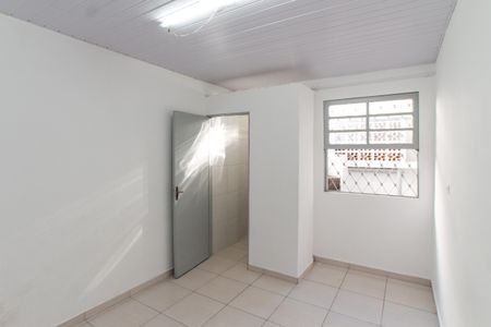 Casa à venda com 70m², 2 quartos e 1 vagaSuíte