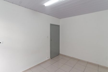 Casa à venda com 70m², 2 quartos e 1 vagaSuíte