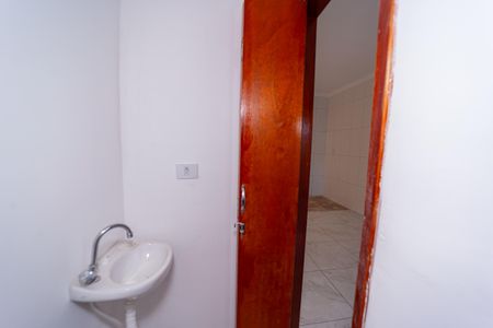 Casa de condomínio à venda com 65m², 2 quartos e 1 vagaLavabo