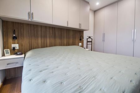 Apartamento à venda com 76m², 2 quartos e 2 vagas Apartamento à venda com 76m², 2 quartos e 2 vagasSuíte