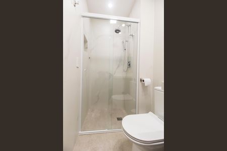 Apartamento à venda com 76m², 2 quartos e 2 vagas Apartamento à venda com 76m², 2 quartos e 2 vagasBanheiro Social