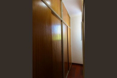 Casa à venda com 179m², 3 quartos e 1 vagaCloset Quarto Suíte Canadense 1 - 2º Pavimento