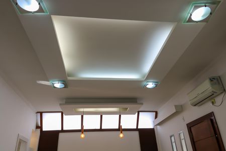 Casa à venda com 179m², 3 quartos e 1 vagaSala 