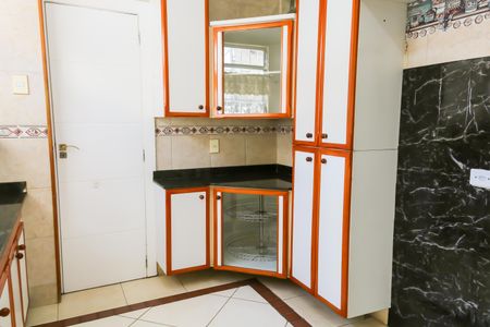 Casa à venda com 179m², 3 quartos e 1 vagaCozinha - 1º Pavimento