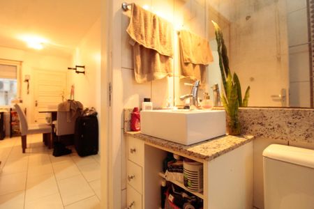 Apartamento à venda com 75m², 1 quarto e sem vagaBanheiro