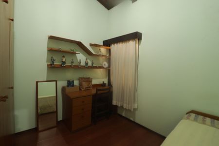 Casa à venda com 300m², 4 quartos e 4 vagasQuarto 2