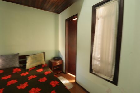 Casa à venda com 300m², 4 quartos e 4 vagasSuíte