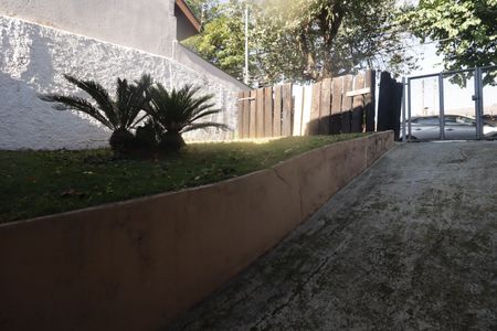 Casa à venda com 300m², 4 quartos e 4 vagasQuintal