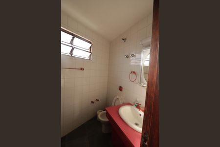 Casa à venda com 300m², 4 quartos e 4 vagasSuíte 2 Banheiro