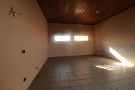 Casa à venda com 300m², 4 quartos e 4 vagasQuintal