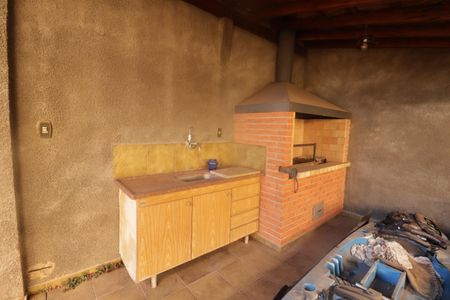 Casa à venda com 300m², 4 quartos e 4 vagasQuintal