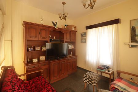 Casa à venda com 300m², 4 quartos e 4 vagasSala