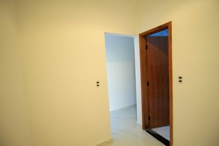 Casa à venda com 160m², 3 quartos e 2 vagasSuíte 2