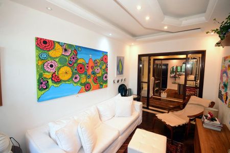 Casa de condomínio para alugar com 816m², 4 quartos e 3 vagasSala 2