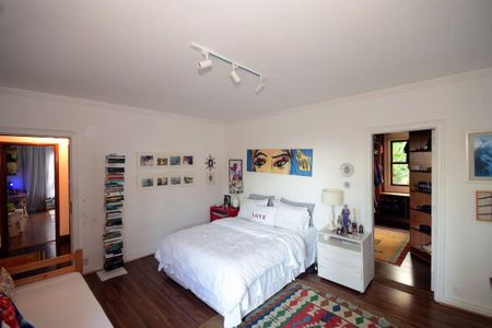 Casa de condomínio para alugar com 816m², 4 quartos e 3 vagasSuíte 2