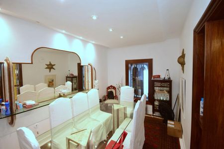 Casa de condomínio para alugar com 816m², 4 quartos e 3 vagasSala de Jantar