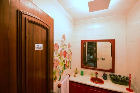 Casa de condomínio para alugar com 816m², 4 quartos e 3 vagasLavabo