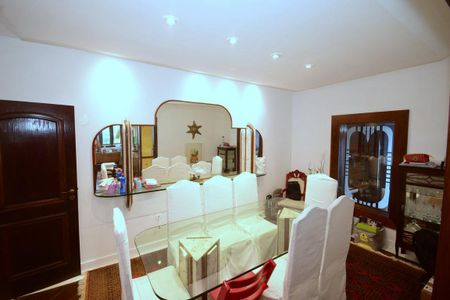 Casa de condomínio para alugar com 816m², 4 quartos e 3 vagasSala de Jantar