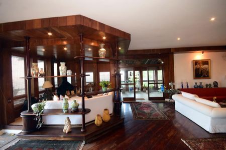 Casa de condomínio para alugar com 816m², 4 quartos e 3 vagasSala Principal