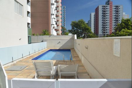 Apartamento à venda com 67m², 2 quartos e 1 vagaÁrea comum - Piscina