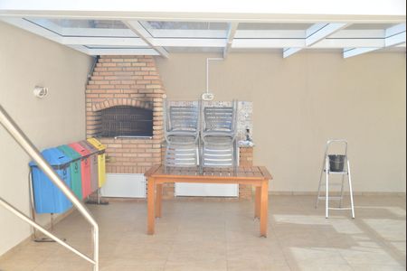 Apartamento à venda com 67m², 2 quartos e 1 vagaÁrea comum - Churrasqueira