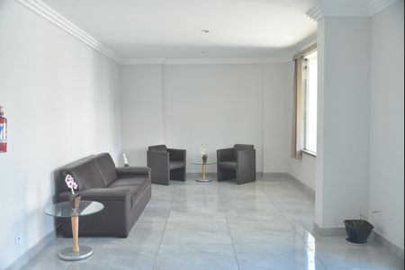 Apartamento à venda com 67m², 2 quartos e 1 vagaHall de entrada