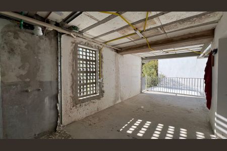 Apartamento à venda com 107m², 2 quartos e 1 vagaSuíte 2