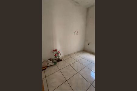 Casa à venda com 320m², 6 quartos e sem vaga