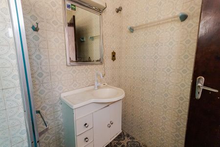 Casa para alugar com 221m², 3 quartos e 5 vagas Casa para alugar com 221m², 3 quartos e 5 vagasBanheiro da Suíte