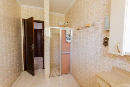 Casa para alugar com 221m², 3 quartos e 5 vagas Casa para alugar com 221m², 3 quartos e 5 vagasBanheiro