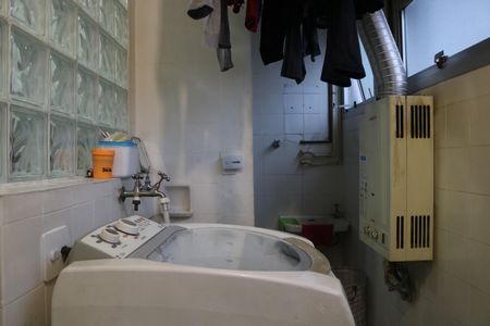 Apartamento à venda com 90m², 3 quartos e 1 vagaÁrea de Serviço